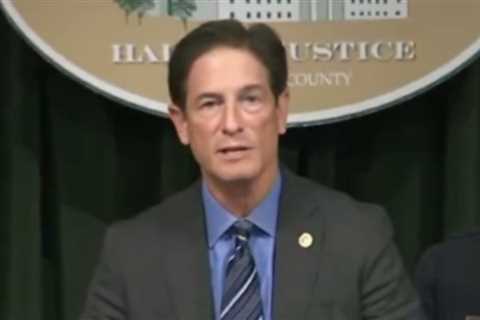 WATCH: US Attorney Announces Rob Reiner’s Son Charged with 2 Counts of First Degree Murder – Faces..